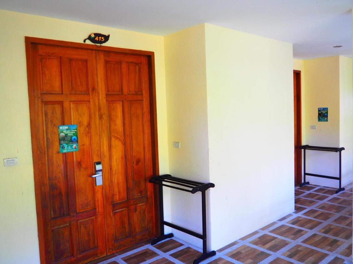 Seashell Resort Hostel Koh Tao Exterior photo